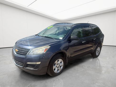 Used 2013 Chevrolet Traverse LS FWD image 8