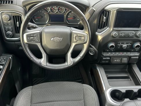 Used 2022 Chevrolet Silverado 1500 RST w/ Convenience Package II image 15