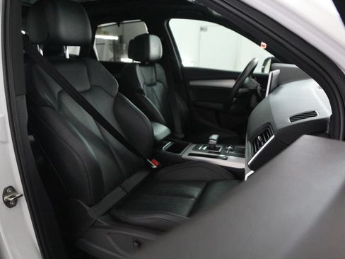 Used 2019 Audi SQ5 Premium Plus w/ Premium Plus Package AWD/4WD image 63