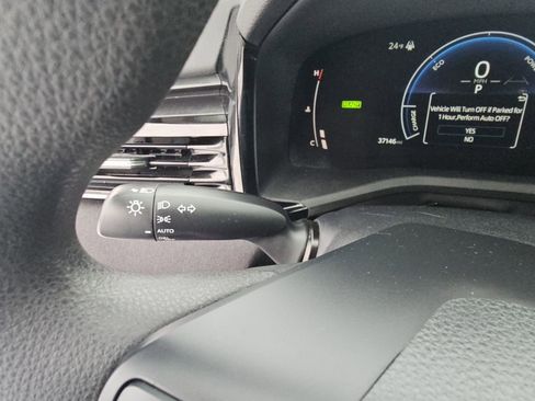 Certified 2025 Toyota Camry LE image 14