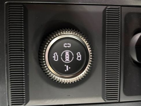 Used 2025 GMC Hummer EV 3X w/ LPO, Illumination Package AWD/4WD image 20