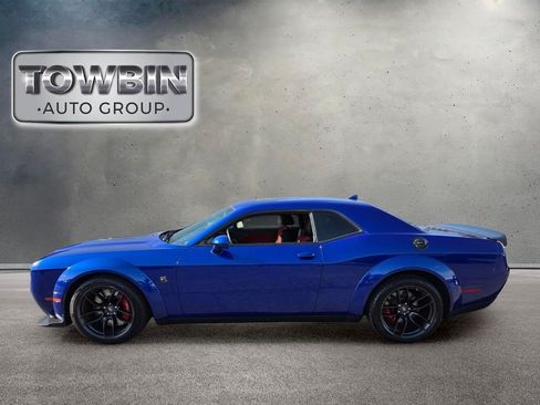 Used 2022 Dodge Challenger R/T Scat Pack RWD image 7