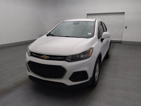 Used 2020 Chevrolet Trax LS FWD image 15
