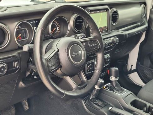 Used 2023 Jeep Wrangler Sport S image 27