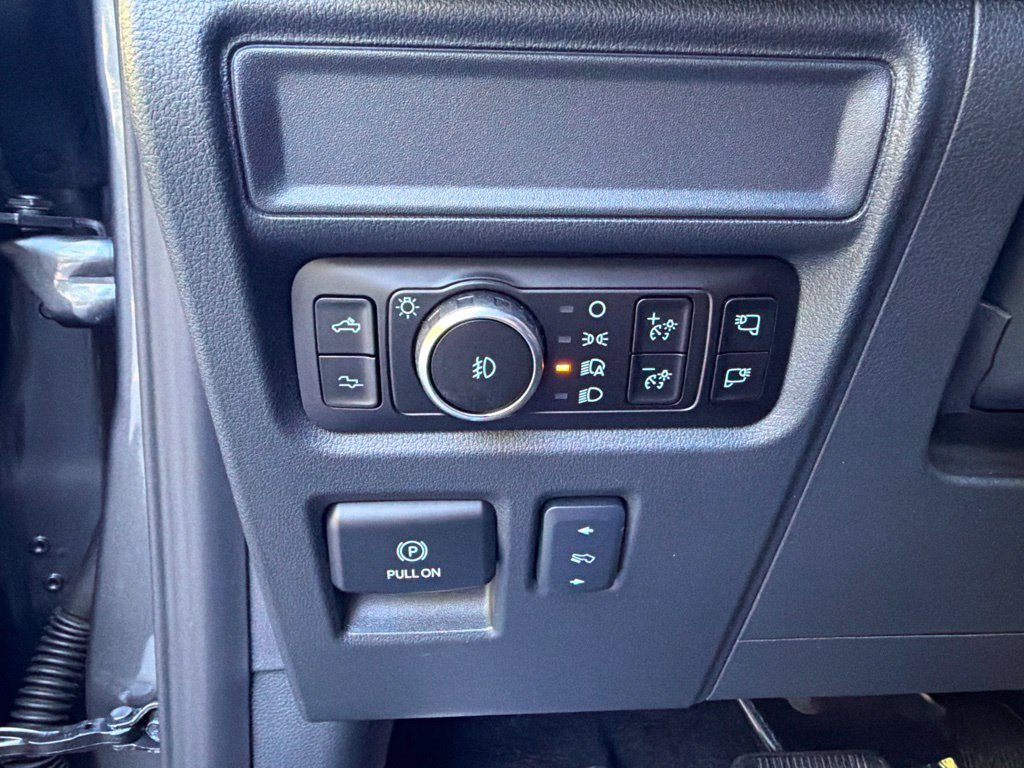 Used 2026 Ford F150 Raptor AWD/4WD image 33
