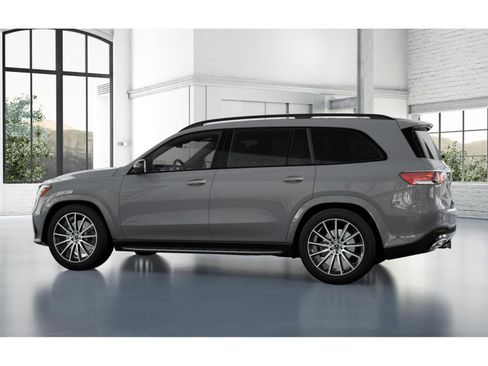 New 2026 Mercedes-Benz GLS 580 4MATIC image 34