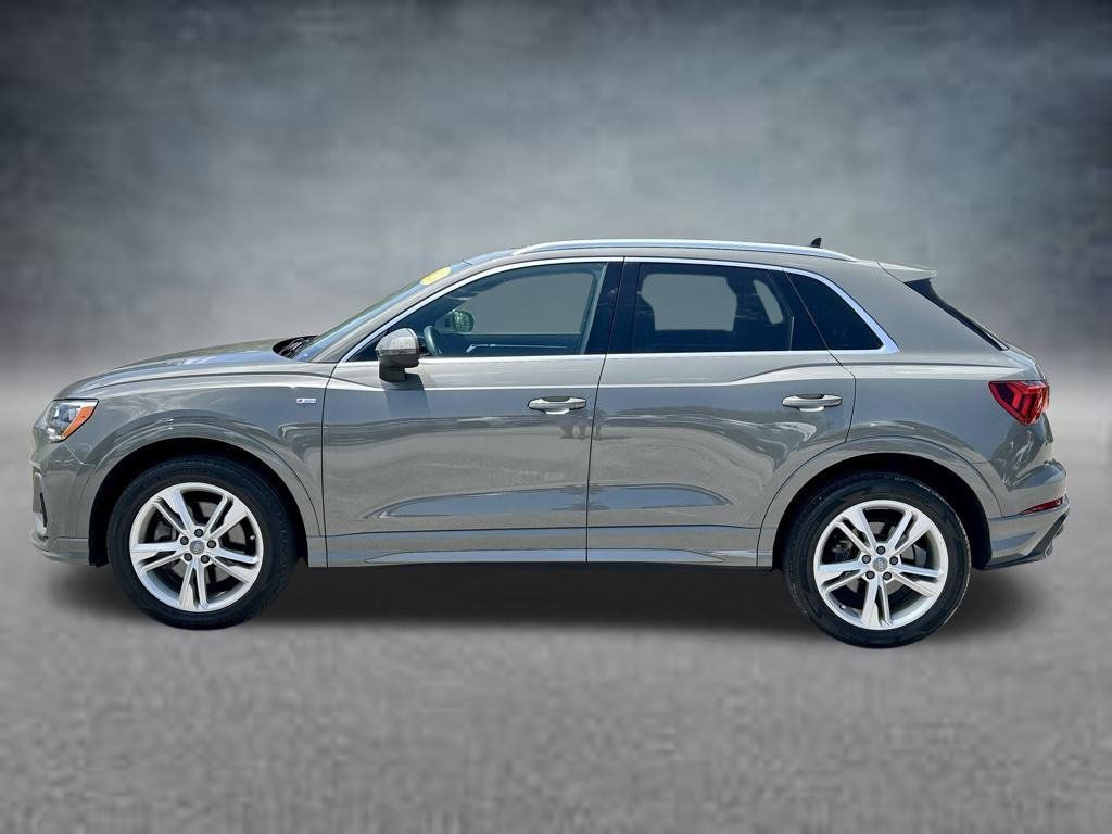 Used 2020 Audi Q3 2.0T Premium w/ Convenience Package AWD/4WD image 8