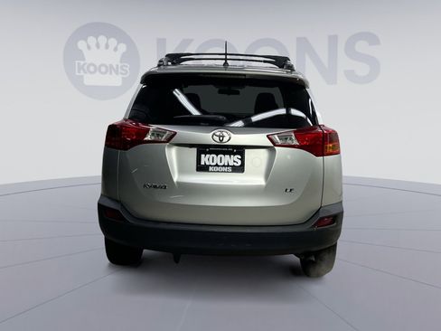 Used 2013 Toyota RAV4 LE image 11