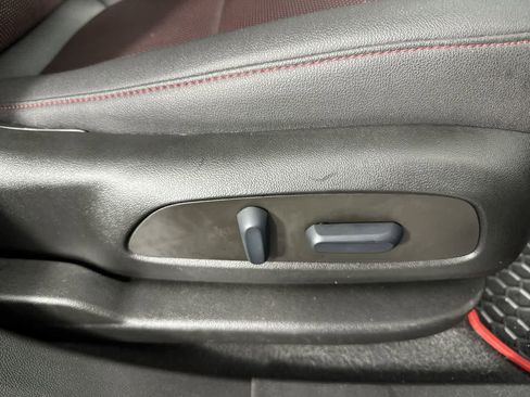 Used 2022 Chevrolet Blazer RS image 26