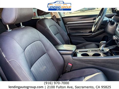 Used 2021 Nissan Altima 2.5 SV FWD image 15