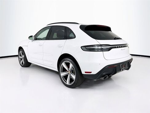 New 2026 Porsche Macan S image 3