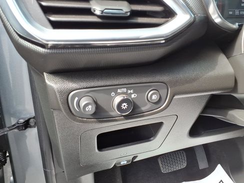 Used 2023 Chevrolet TrailBlazer LT image 13