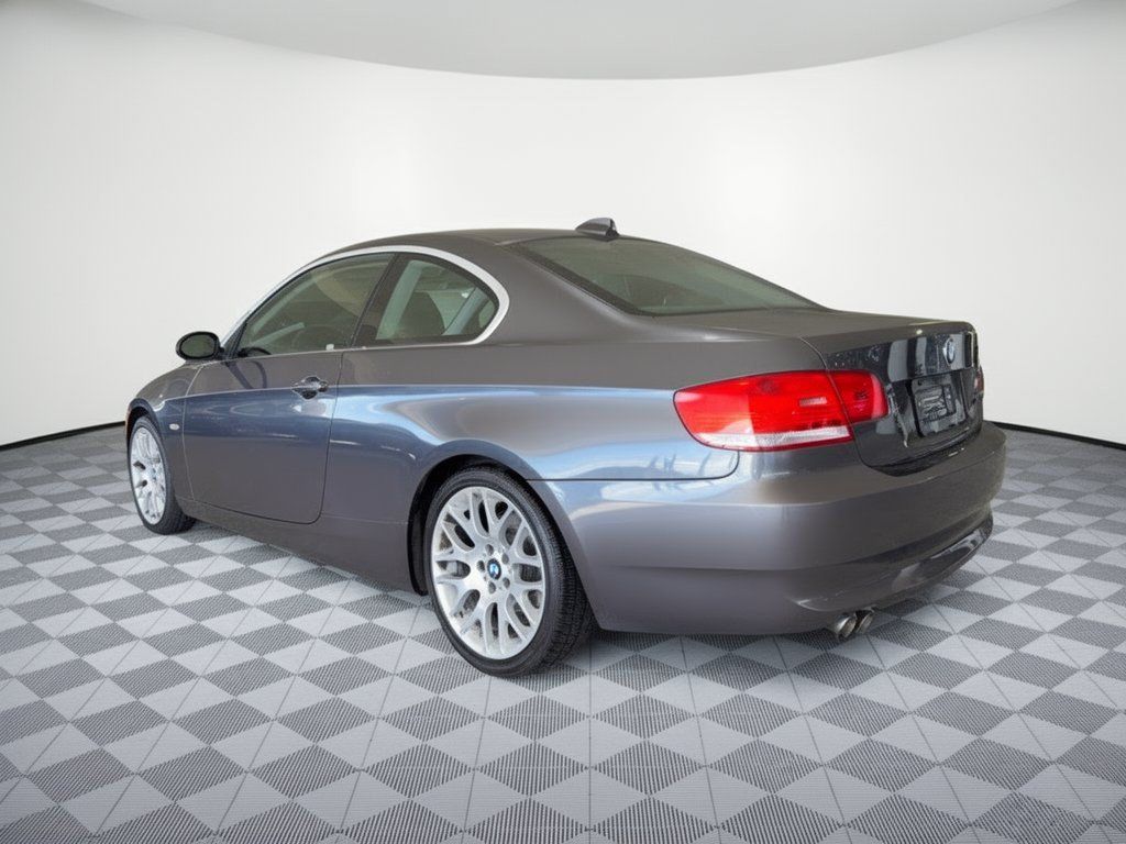 Used 2007 BMW 328i Coupe RWD image 3