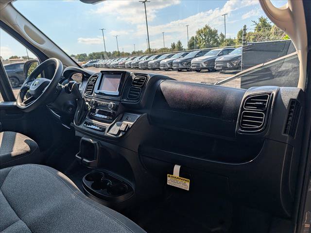 Used 2025 RAM ProMaster 2500 FWD image 13