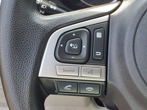 Used 2018 Subaru Forester 2.5i w/ Alloy Wheel Package AWD/4WD image 9