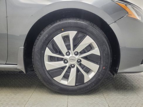 Used 2019 Nissan Altima 2.5 S FWD image 31