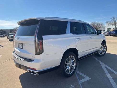 Used 2021 Cadillac Escalade Premium Luxury w/ Driver Assist Tech Package image 3