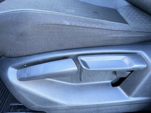 Certified 2020 Volkswagen Tiguan S image 33