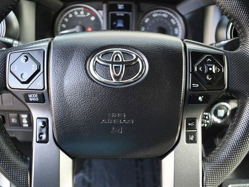 Certified 2021 Toyota Tacoma TRD Off-Road image 30