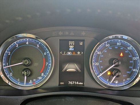 Used 2019 Toyota Corolla SE FWD image 11