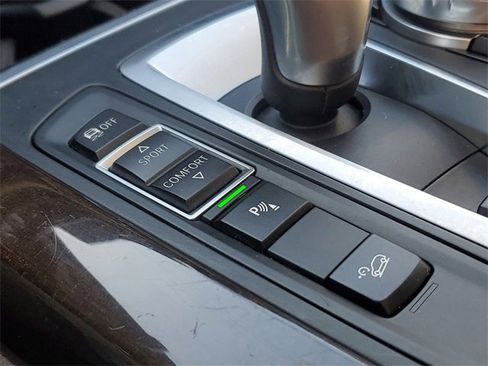 Used 2016 BMW X5 xDrive50i image 20