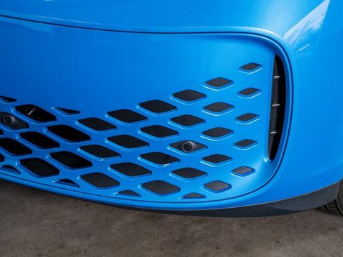 Used 2025 Volkswagen ID. Buzz 1st Edition image 13