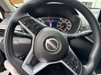 Used 2025 Nissan Altima 2.5 SV FWD video 2