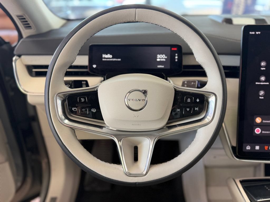 Used 2025 Volvo EX90 Ultra AWD/4WD image 41