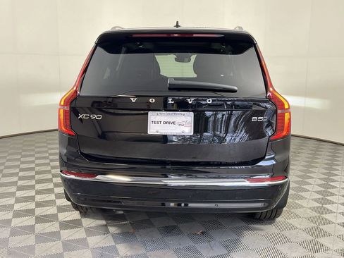 New 2026 Volvo XC90 B5 Ultra image 7