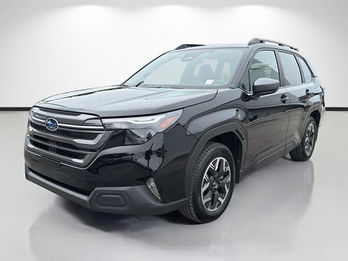 Certified 2026 Subaru Forester Premium w/ Base/Premium Package AWD/4WD image 8