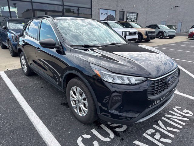 Used 2023 Ford Escape Active AWD/4WD image 4