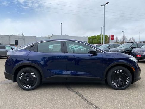 New 2026 Nissan Leaf image 6