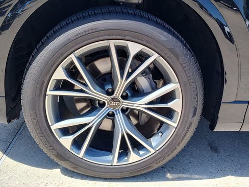 Certified 2025 Audi Q8 Premium w/ Convenience Package image 16