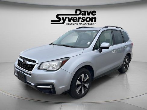 Used 2018 Subaru Forester 2.5i Premium AWD/4WD image 1