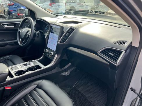 Used 2024 Ford Edge SEL w/ Convenience Package image 26