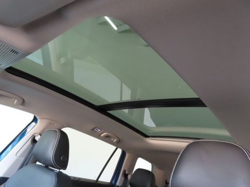 New 2026 Volkswagen Atlas SEL image 22