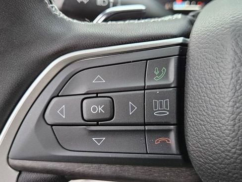 New 2025 Jeep Grand Cherokee L Limited w/ Luxury Tech Group II AWD/4WD image 25