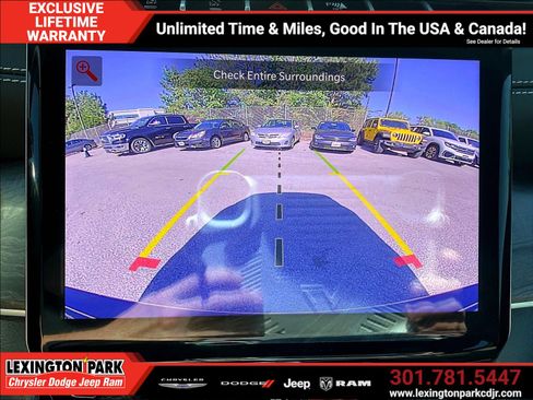 Used 2025 Jeep Grand Cherokee Limited AWD/4WD image 14