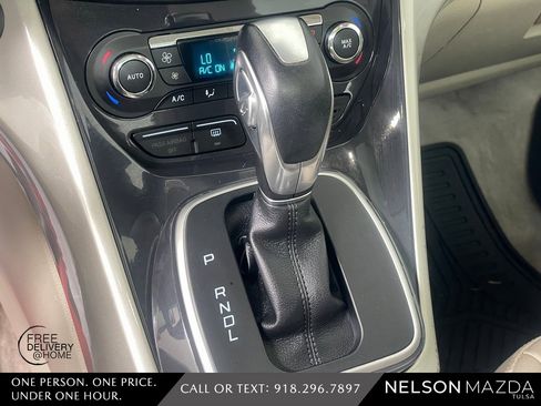 Used 2013 Ford C-MAX SEL image 30