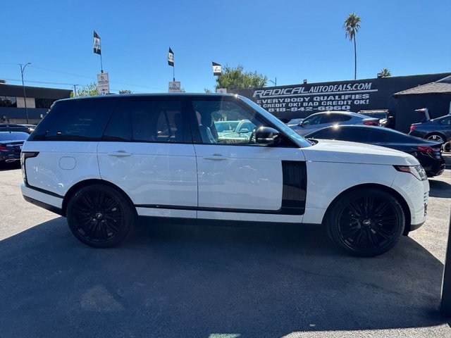 Used 2019 Land Rover Range Rover Supercharged AWD/4WD image 21