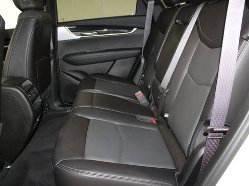 Used 2024 Cadillac XT5 Premium Luxury AWD/4WD image 23