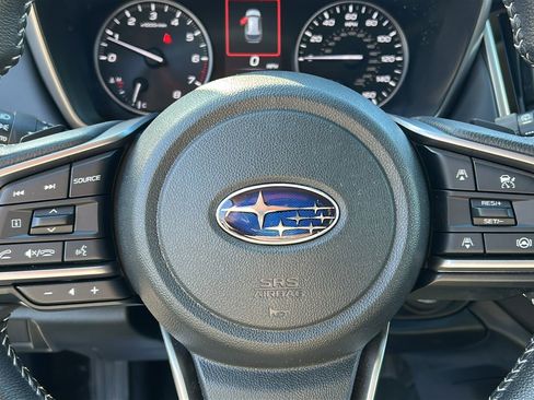 Certified 2023 Subaru Outback Limited image 9