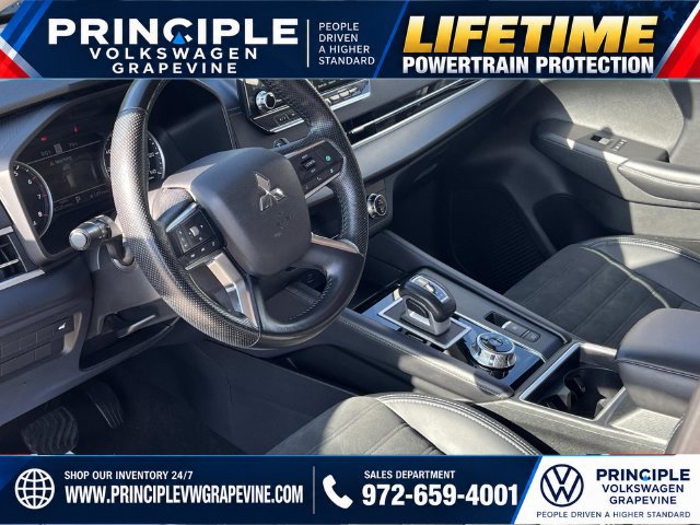 Used 2024 Mitsubishi Outlander SE FWD image 11