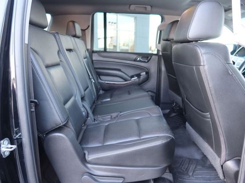 Used 2019 GMC Yukon XL SLT image 25