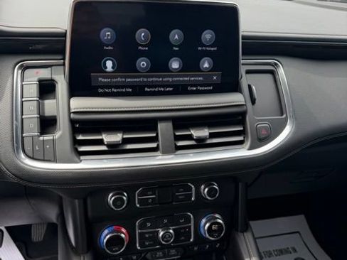 Used 2021 GMC Yukon AT4 w/ Rear Media and Nav Package AWD/4WD image 12
