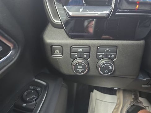 Certified 2023 Chevrolet Silverado 1500 LT AWD/4WD image 20