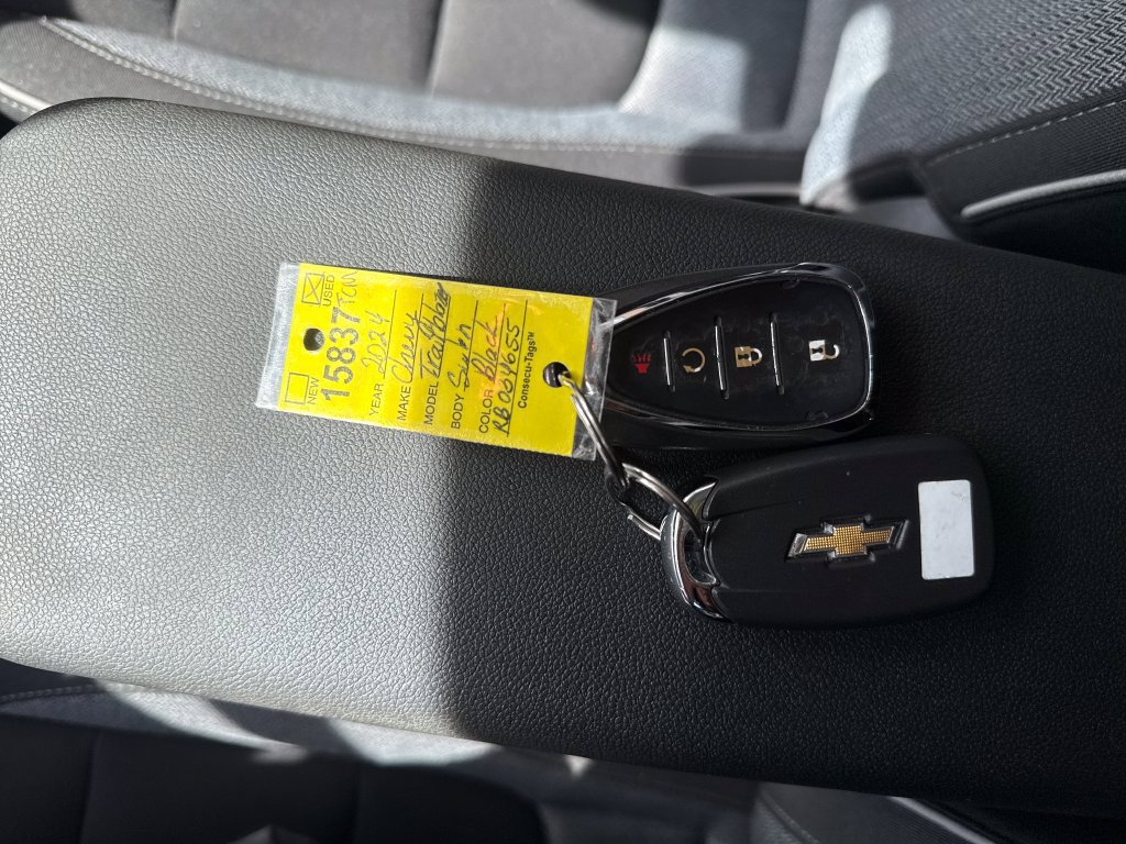 Used 2024 Chevrolet TrailBlazer LT FWD image 31