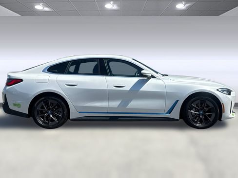 Used 2023 BMW i4 eDrive35 RWD image 7