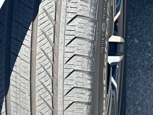 Certified 2024 Mercedes-Benz E 350 4MATIC Sedan image 19