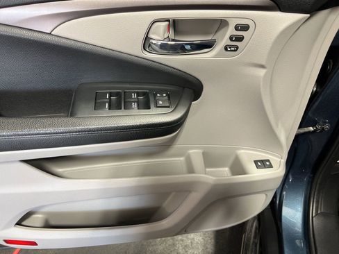 Used 2022 Honda Pilot Special Edition image 12